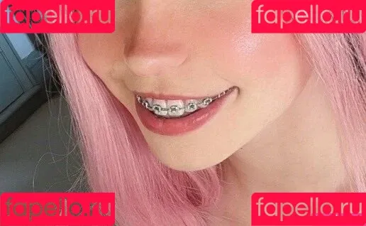 Belle Delphine / Socials / belle.delphine / belledelphine / bunnydelphine Onlyfans Photo Gallery 