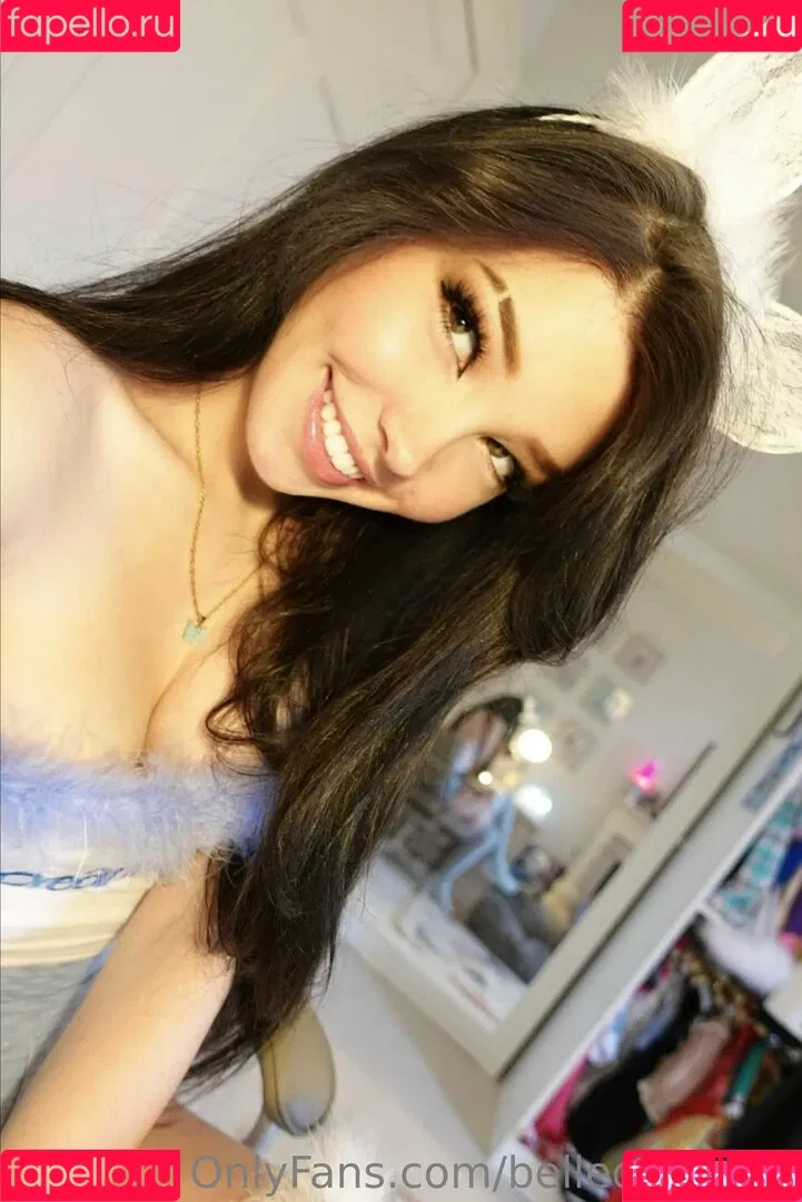 Belle Delphine / Socials / belle.delphine / belledelphine / bunnydelphine Onlyfans Photo Gallery 