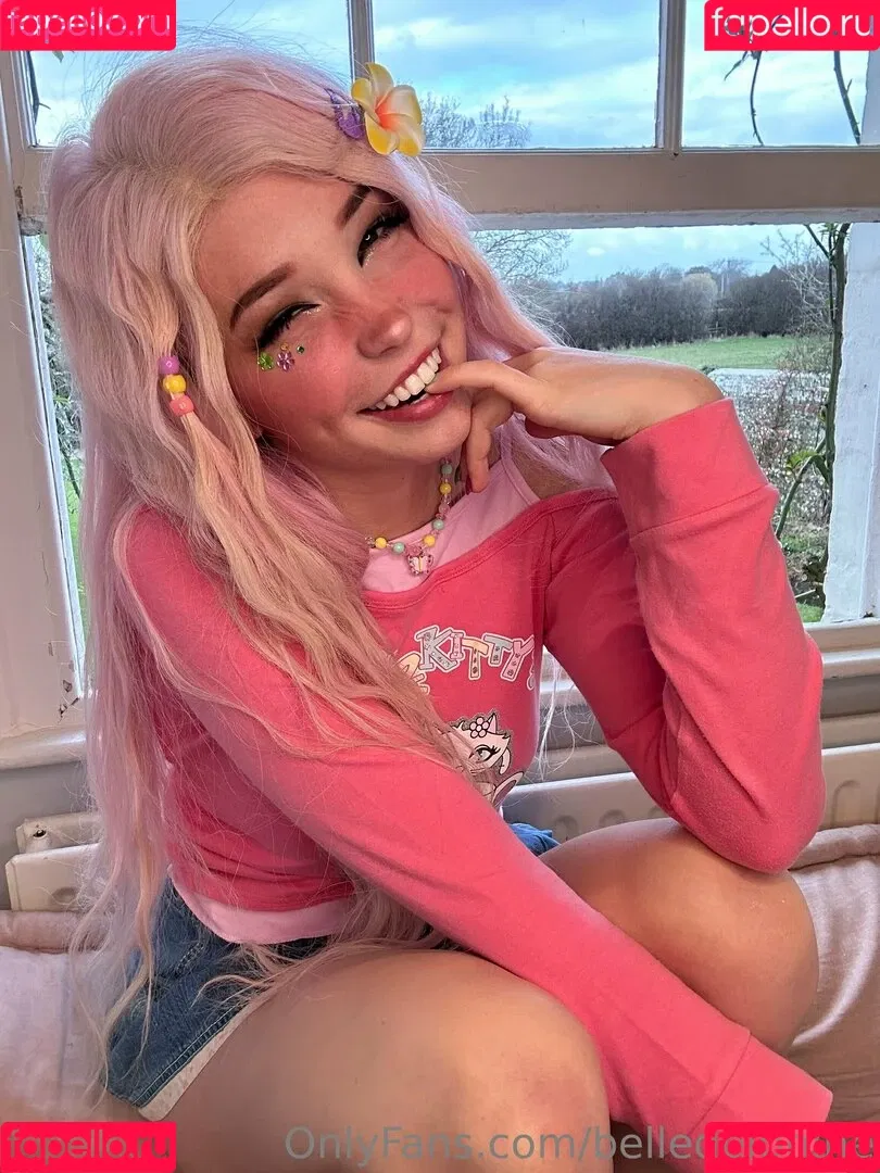 Belle Delphine / Socials / belle.delphine / belledelphine / bunnydelphine Onlyfans Photo Gallery 