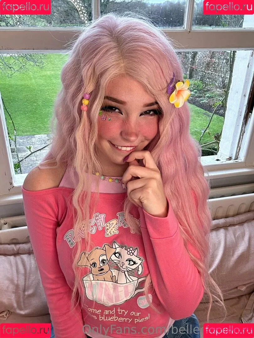 Belle Delphine / Socials / belle.delphine / belledelphine / bunnydelphine Onlyfans Photo Gallery 