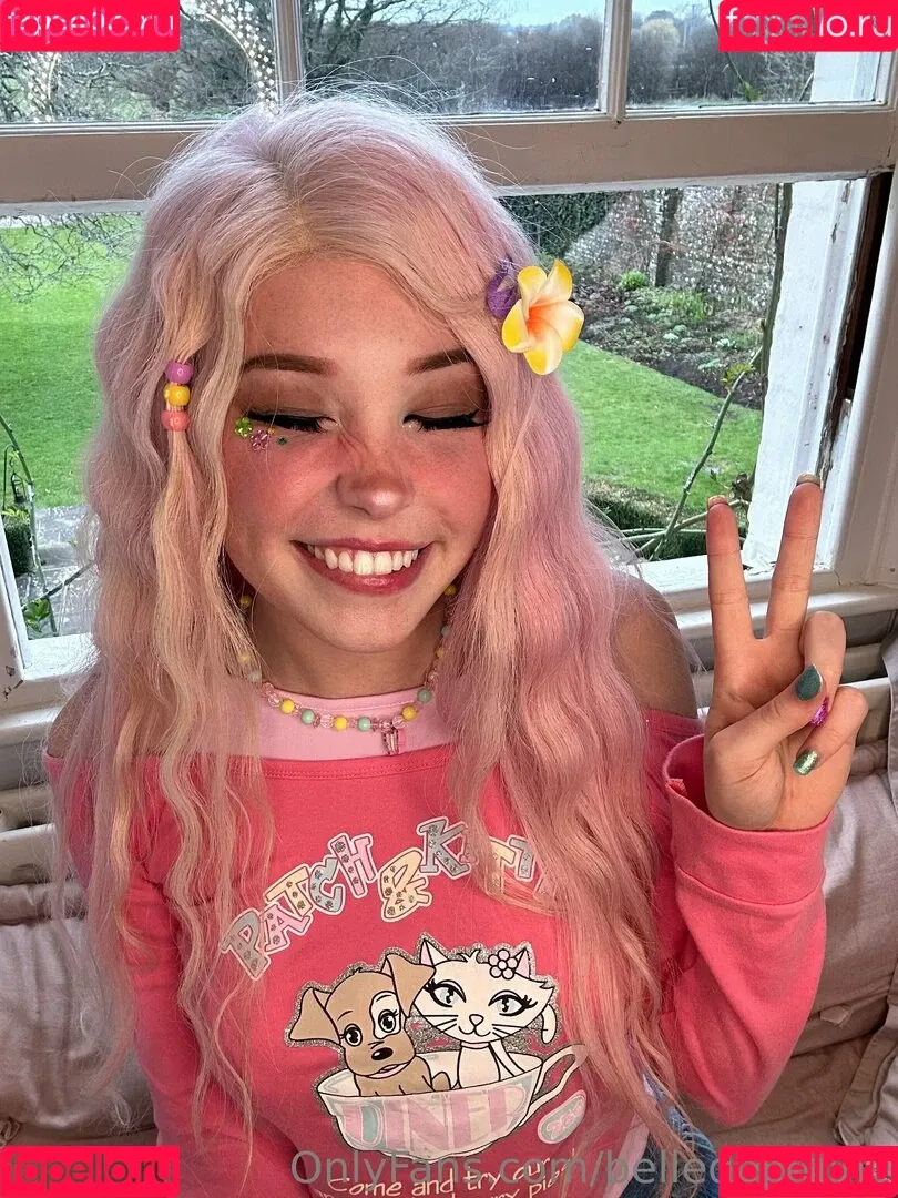 Belle Delphine / Socials / belle.delphine / belledelphine / bunnydelphine Onlyfans Photo Gallery 