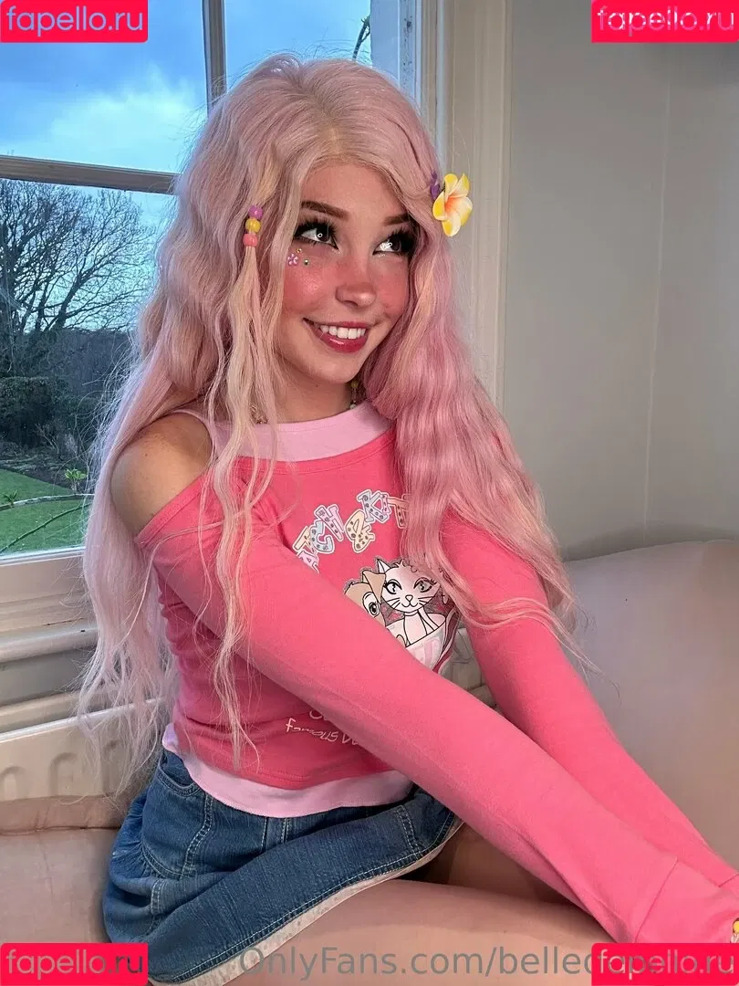 Belle Delphine / Socials / belle.delphine / belledelphine / bunnydelphine Onlyfans Photo Gallery 