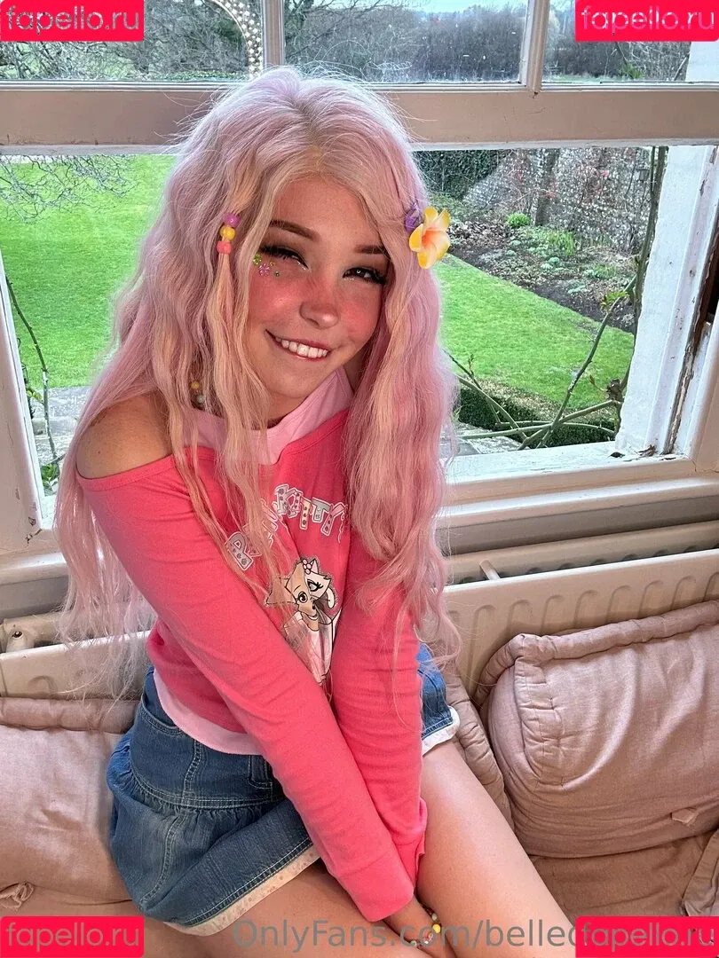Belle Delphine / Socials / belle.delphine / belledelphine / bunnydelphine Onlyfans Photo Gallery 