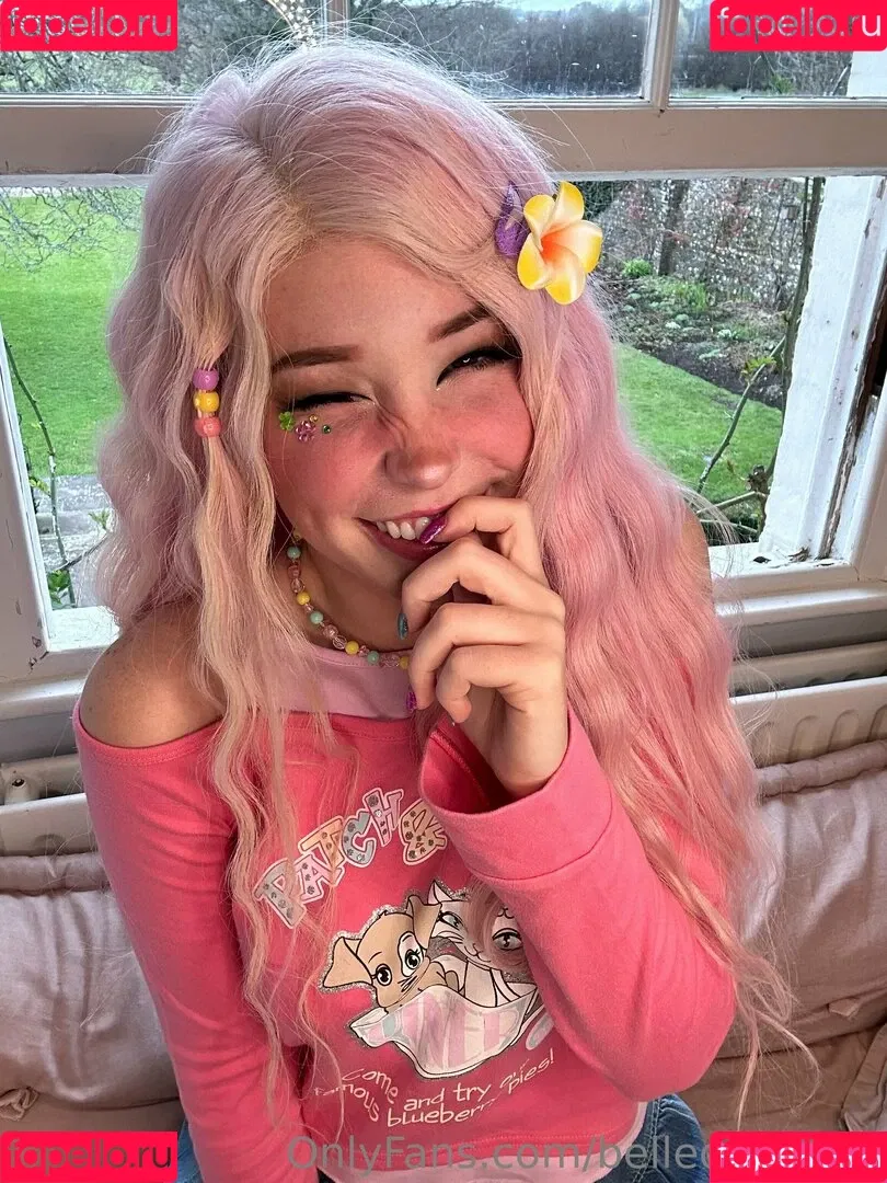 Belle Delphine / Socials / belle.delphine / belledelphine / bunnydelphine Onlyfans Photo Gallery 