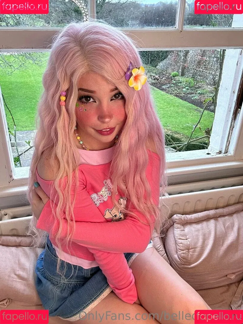 Belle Delphine / Socials / belle.delphine / belledelphine / bunnydelphine Onlyfans Photo Gallery 