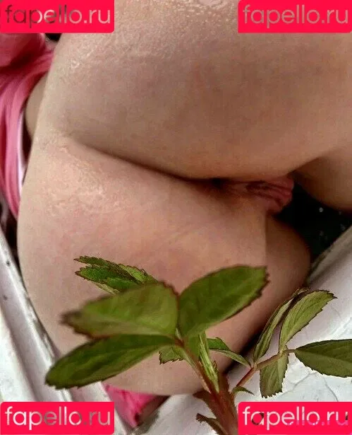 Belle Delphine / Socials / belle.delphine / belledelphine / bunnydelphine Onlyfans Photo Gallery 
