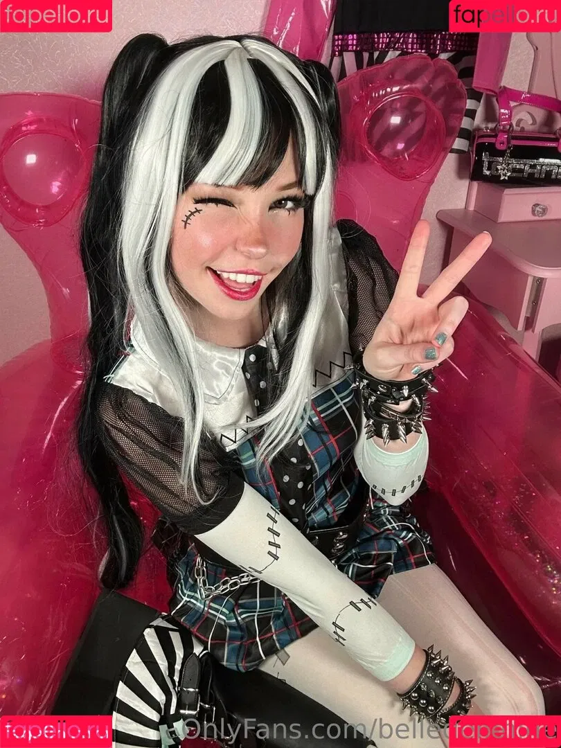 Belle Delphine / Socials / belle.delphine / belledelphine / bunnydelphine Onlyfans Photo Gallery 