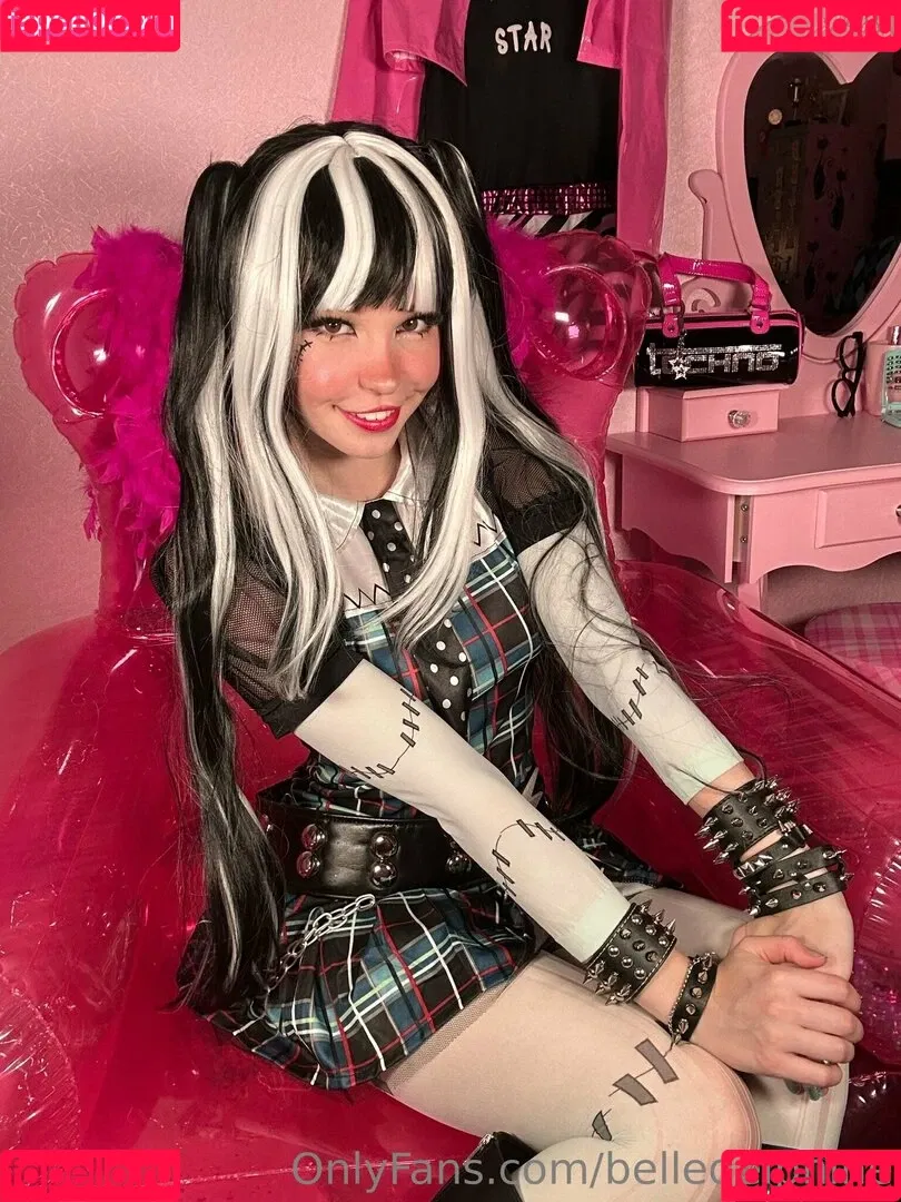 Belle Delphine / Socials / belle.delphine / belledelphine / bunnydelphine Onlyfans Photo Gallery 