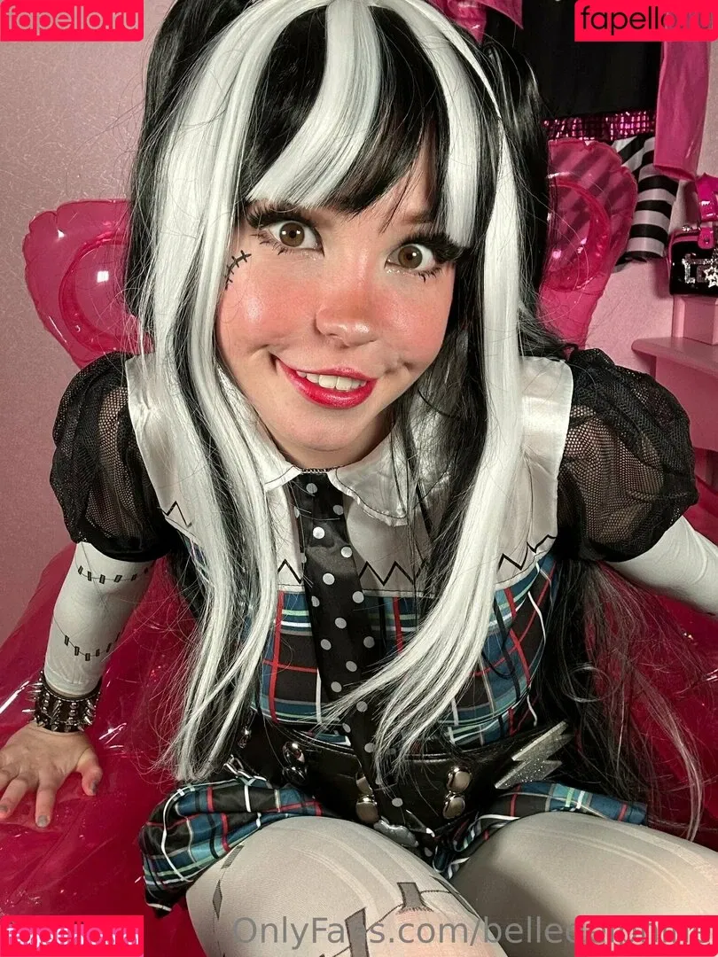 Belle Delphine / Socials / belle.delphine / belledelphine / bunnydelphine Onlyfans Photo Gallery 