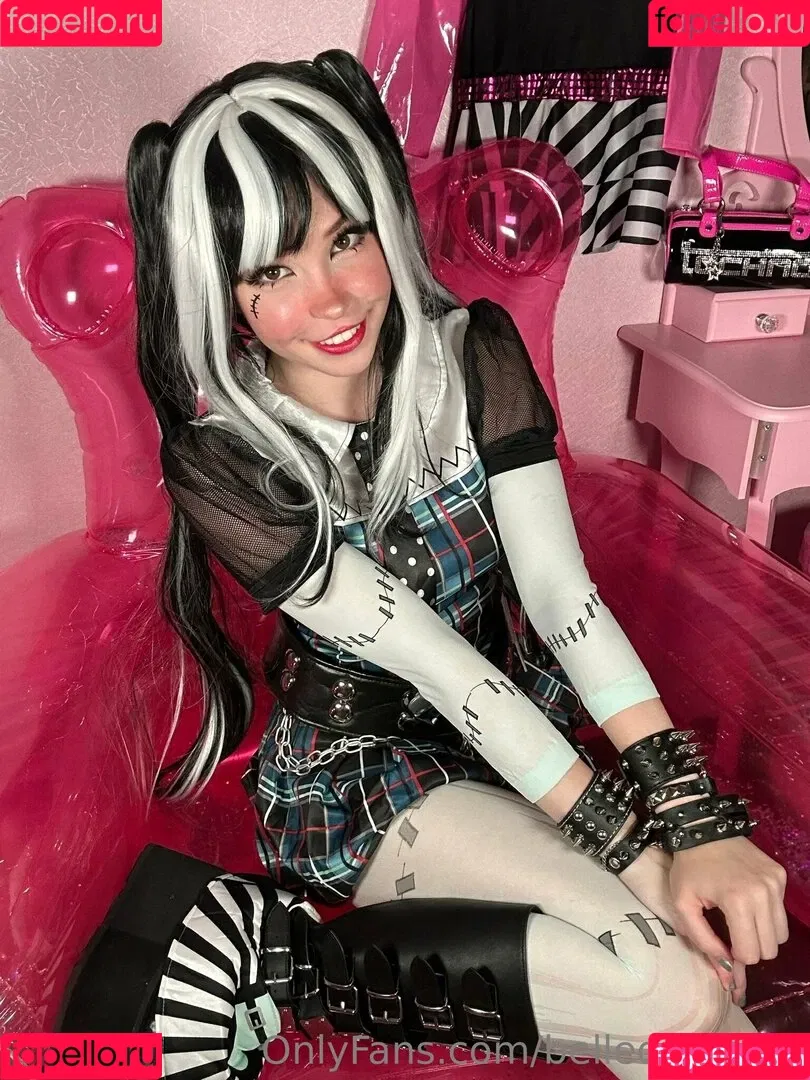 Belle Delphine / Socials / belle.delphine / belledelphine / bunnydelphine Onlyfans Photo Gallery 