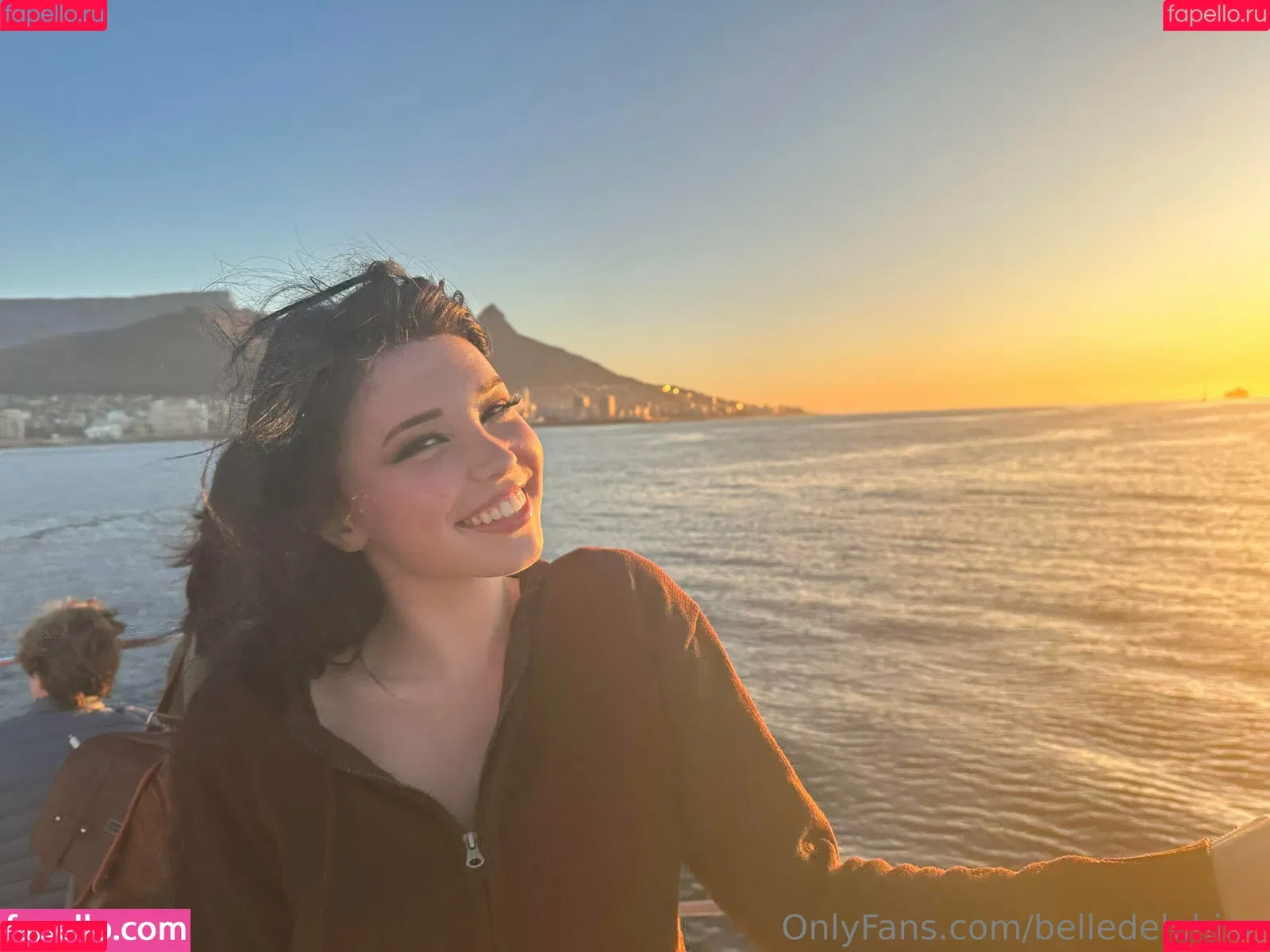 Belle Delphine / Socials / belle.delphine / belledelphine / bunnydelphine Onlyfans Photo Gallery 