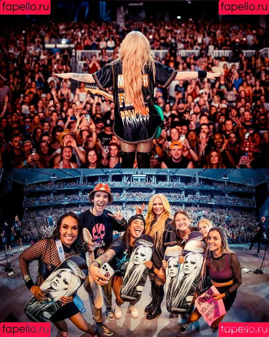 Avril Lavigne / AvrilLavigne Onlyfans Photo Gallery 
