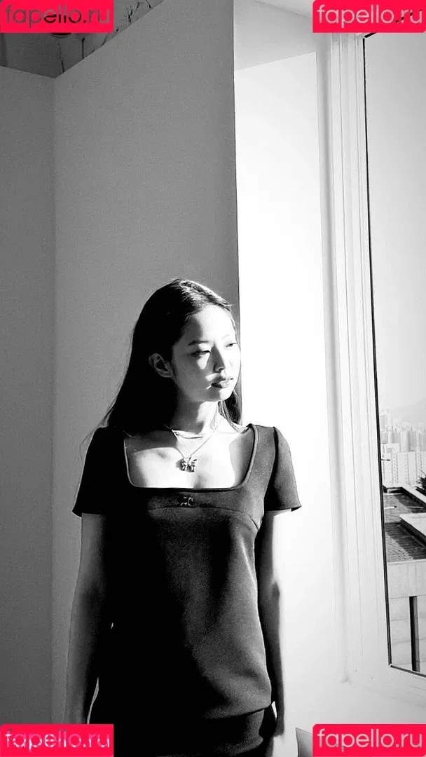Blackpink / Jennie | BLΛƆKPIИK / jennierubyjane / sheflieshigh Onlyfans Photo Gallery 