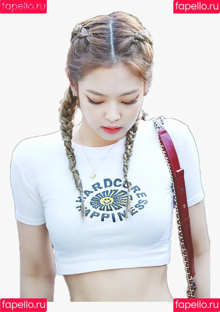 Blackpink / Jennie | BLΛƆKPIИK / jennierubyjane / sheflieshigh Onlyfans Photo Gallery 