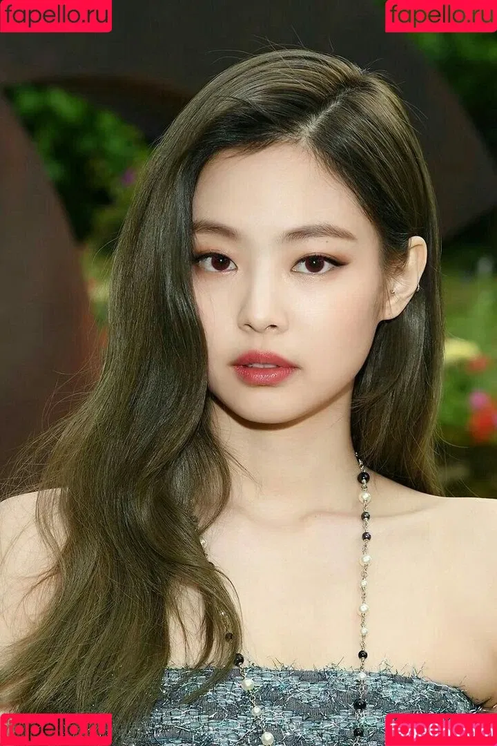 Blackpink / Jennie | BLΛƆKPIИK / jennierubyjane / sheflieshigh Onlyfans Photo Gallery 