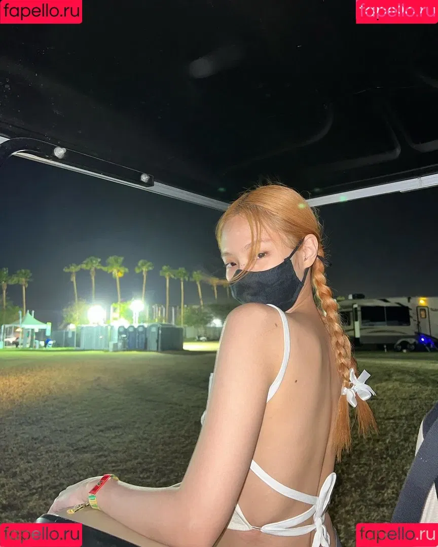Blackpink / Jennie | BLΛƆKPIИK / jennierubyjane / sheflieshigh Onlyfans Photo Gallery 