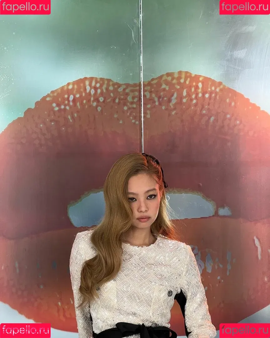 Blackpink / Jennie | BLΛƆKPIИK / jennierubyjane / sheflieshigh Onlyfans Photo Gallery 
