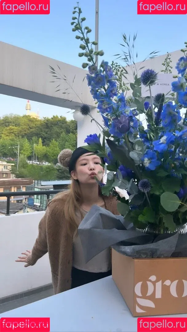 Blackpink / Jennie | BLΛƆKPIИK / jennierubyjane / sheflieshigh Onlyfans Photo Gallery 