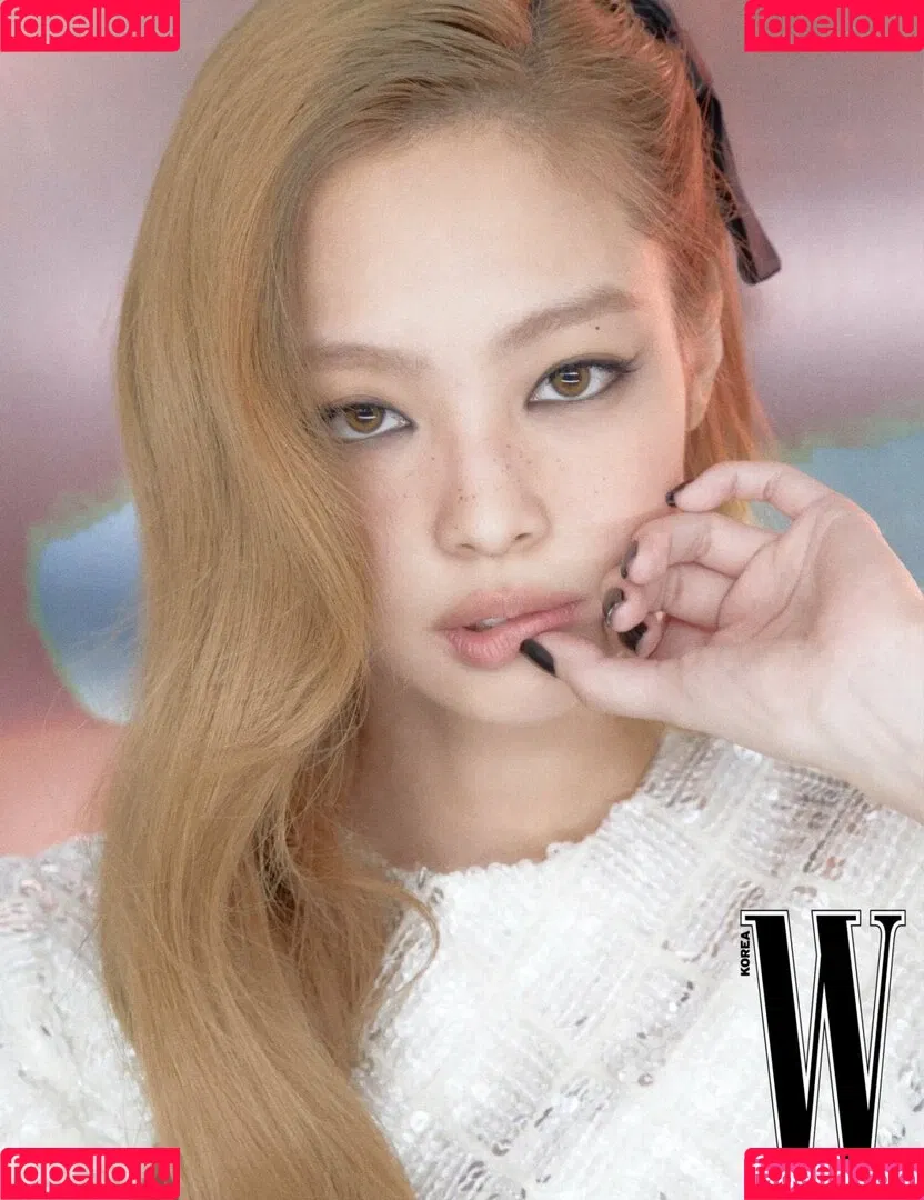 Blackpink / Jennie | BLΛƆKPIИK / jennierubyjane / sheflieshigh Onlyfans Photo Gallery 