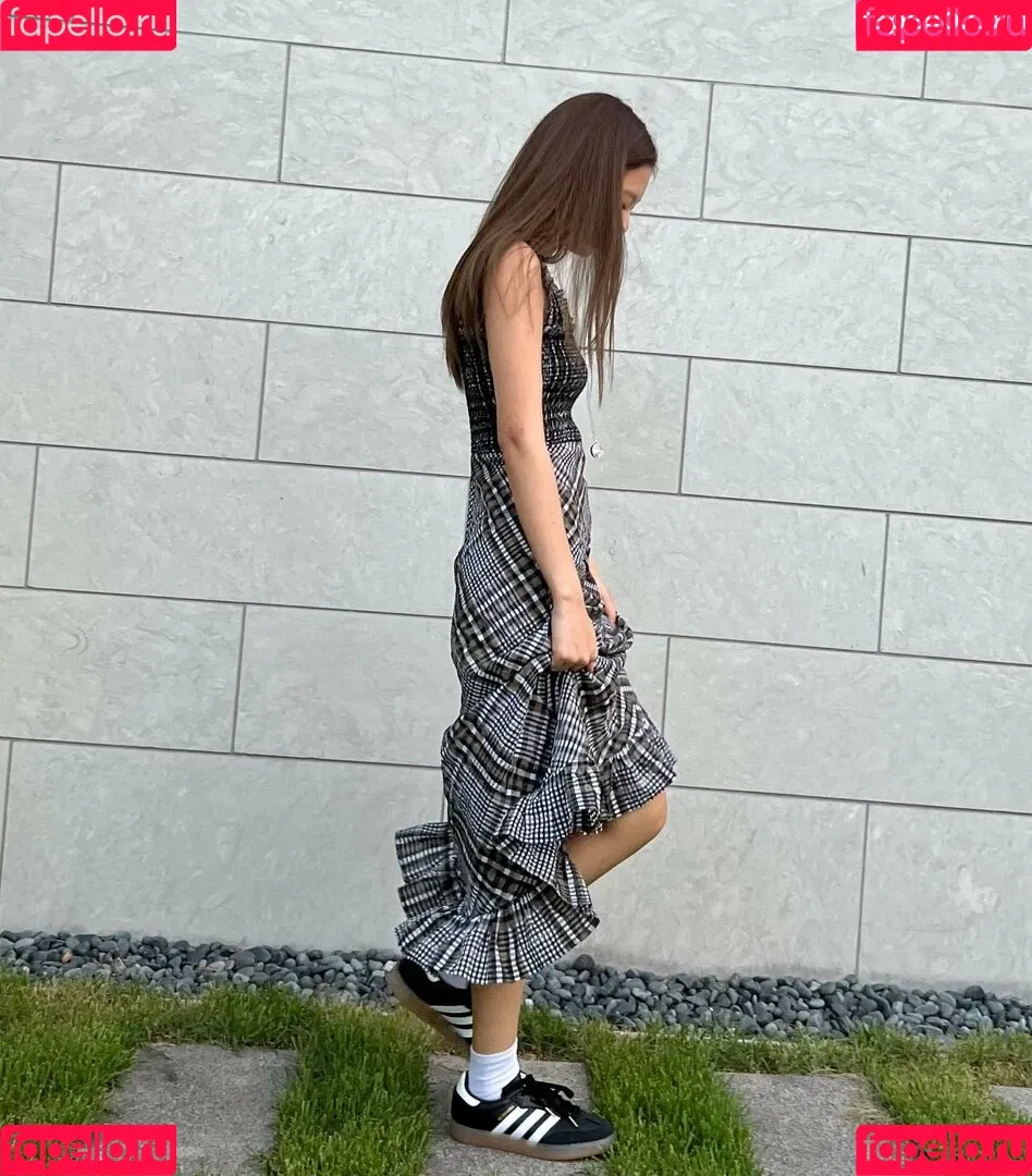Blackpink / Jennie | BLΛƆKPIИK / jennierubyjane / sheflieshigh Onlyfans Photo Gallery 