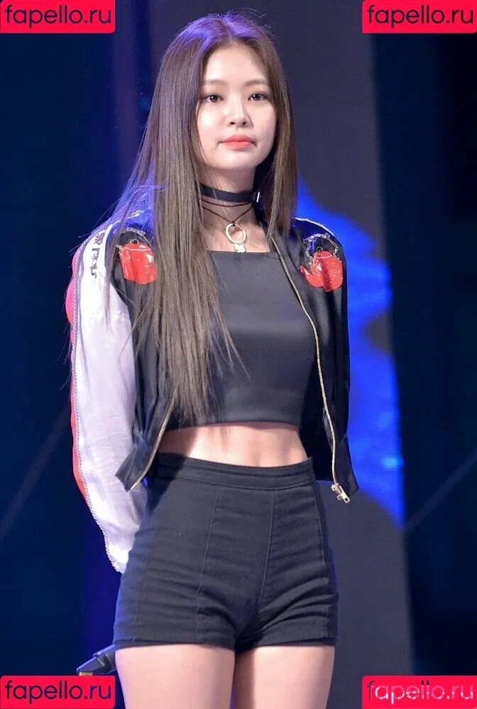 Blackpink / Jennie | BLΛƆKPIИK / jennierubyjane / sheflieshigh Onlyfans Photo Gallery 