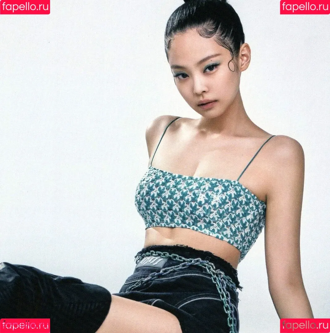 Blackpink / Jennie | BLΛƆKPIИK / jennierubyjane / sheflieshigh Onlyfans Photo Gallery 