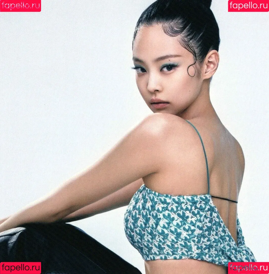 Blackpink / Jennie | BLΛƆKPIИK / jennierubyjane / sheflieshigh Onlyfans Photo Gallery 