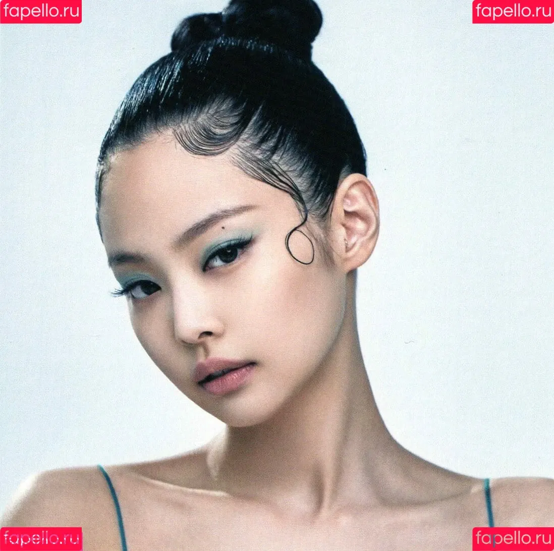 Blackpink / Jennie | BLΛƆKPIИK / jennierubyjane / sheflieshigh Onlyfans Photo Gallery 