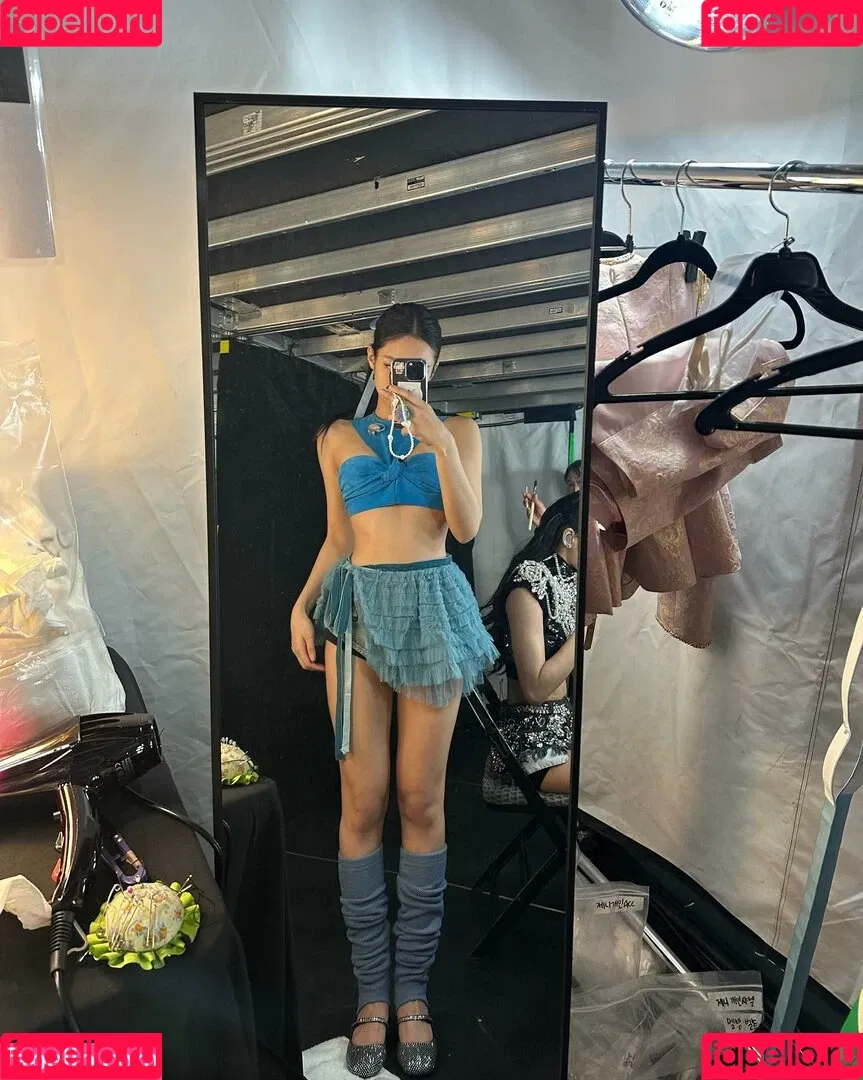 Blackpink / Jennie | BLΛƆKPIИK / jennierubyjane / sheflieshigh Onlyfans Photo Gallery 