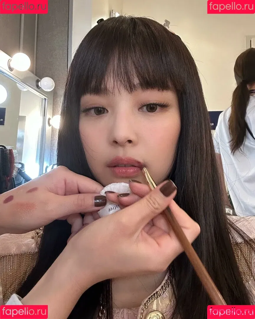 Blackpink / Jennie | BLΛƆKPIИK / jennierubyjane / sheflieshigh Onlyfans Photo Gallery 