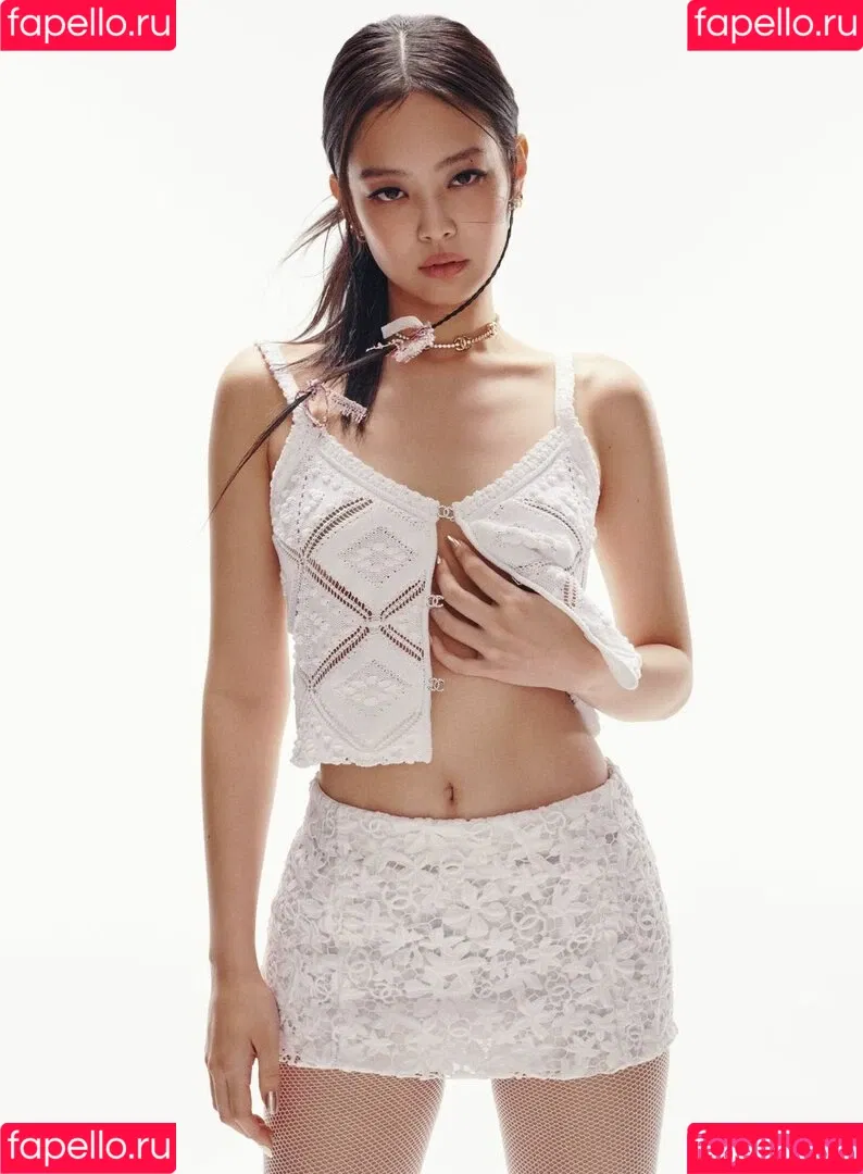 Blackpink / Jennie | BLΛƆKPIИK / jennierubyjane / sheflieshigh Onlyfans Photo Gallery 