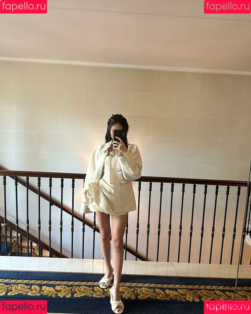 Blackpink / Jennie | BLΛƆKPIИK / jennierubyjane / sheflieshigh Onlyfans Photo Gallery 