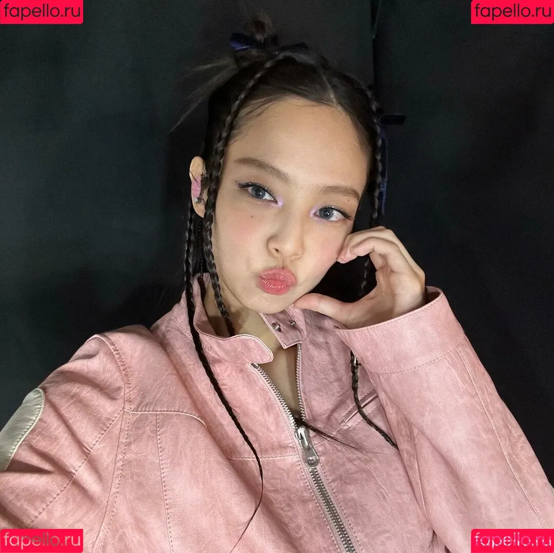 Blackpink / Jennie | BLΛƆKPIИK / jennierubyjane / sheflieshigh Onlyfans Photo Gallery 