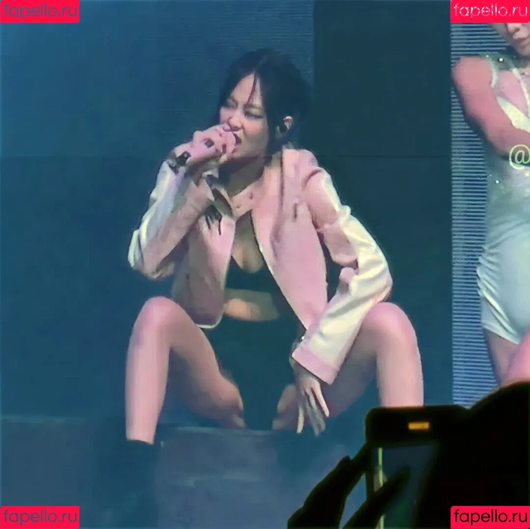 Blackpink / Jennie | BLΛƆKPIИK / jennierubyjane / sheflieshigh Onlyfans Photo Gallery 