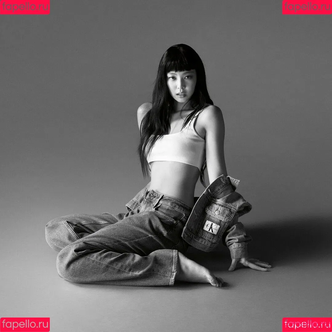 Blackpink / Jennie | BLΛƆKPIИK / jennierubyjane / sheflieshigh Onlyfans Photo Gallery 