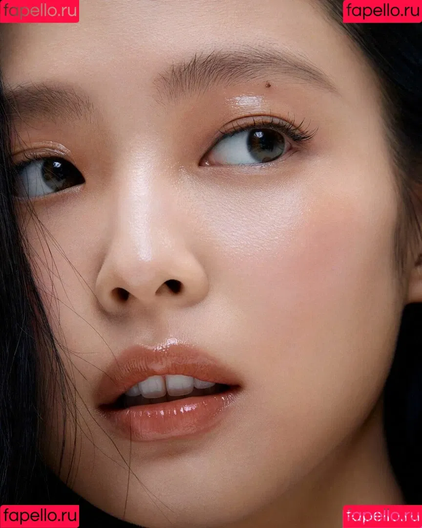 Blackpink / Jennie | BLΛƆKPIИK / jennierubyjane / sheflieshigh Onlyfans Photo Gallery 