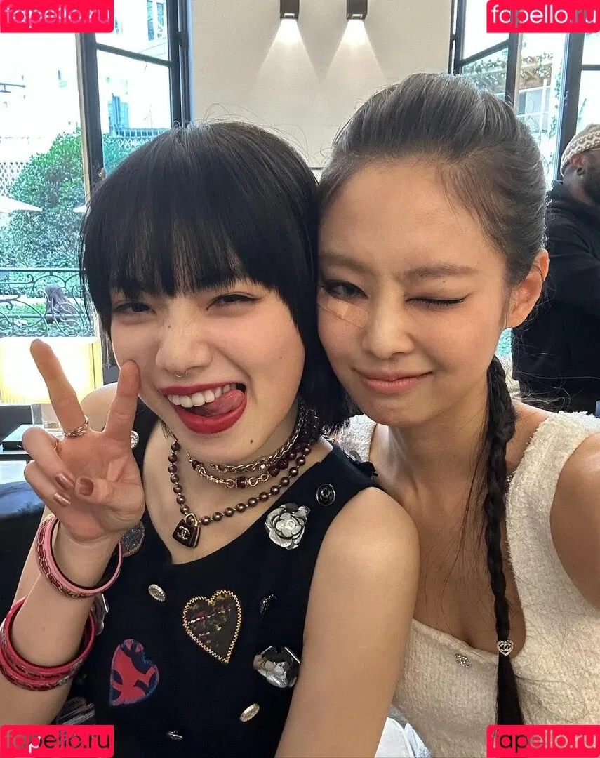 Blackpink / Jennie | BLΛƆKPIИK / jennierubyjane / sheflieshigh Onlyfans Photo Gallery 