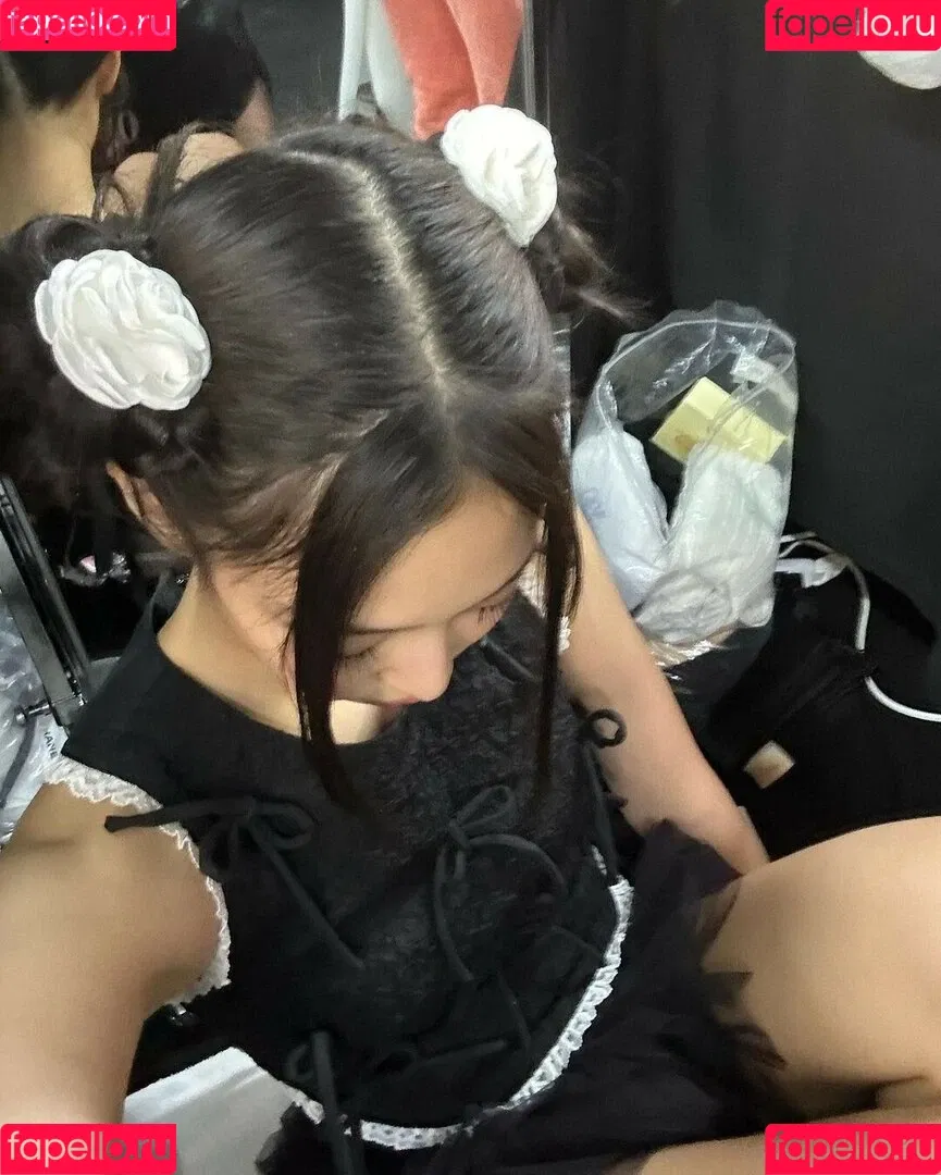 Blackpink / Jennie | BLΛƆKPIИK / jennierubyjane / sheflieshigh Onlyfans Photo Gallery 