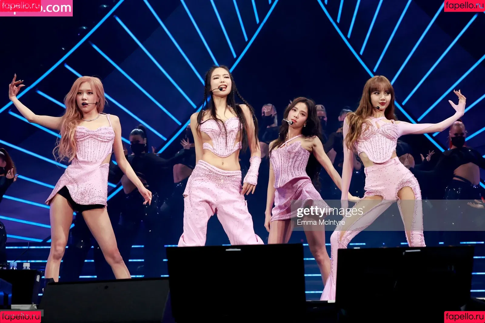 Blackpink / Jennie | BLΛƆKPIИK / jennierubyjane / sheflieshigh Onlyfans Photo Gallery 