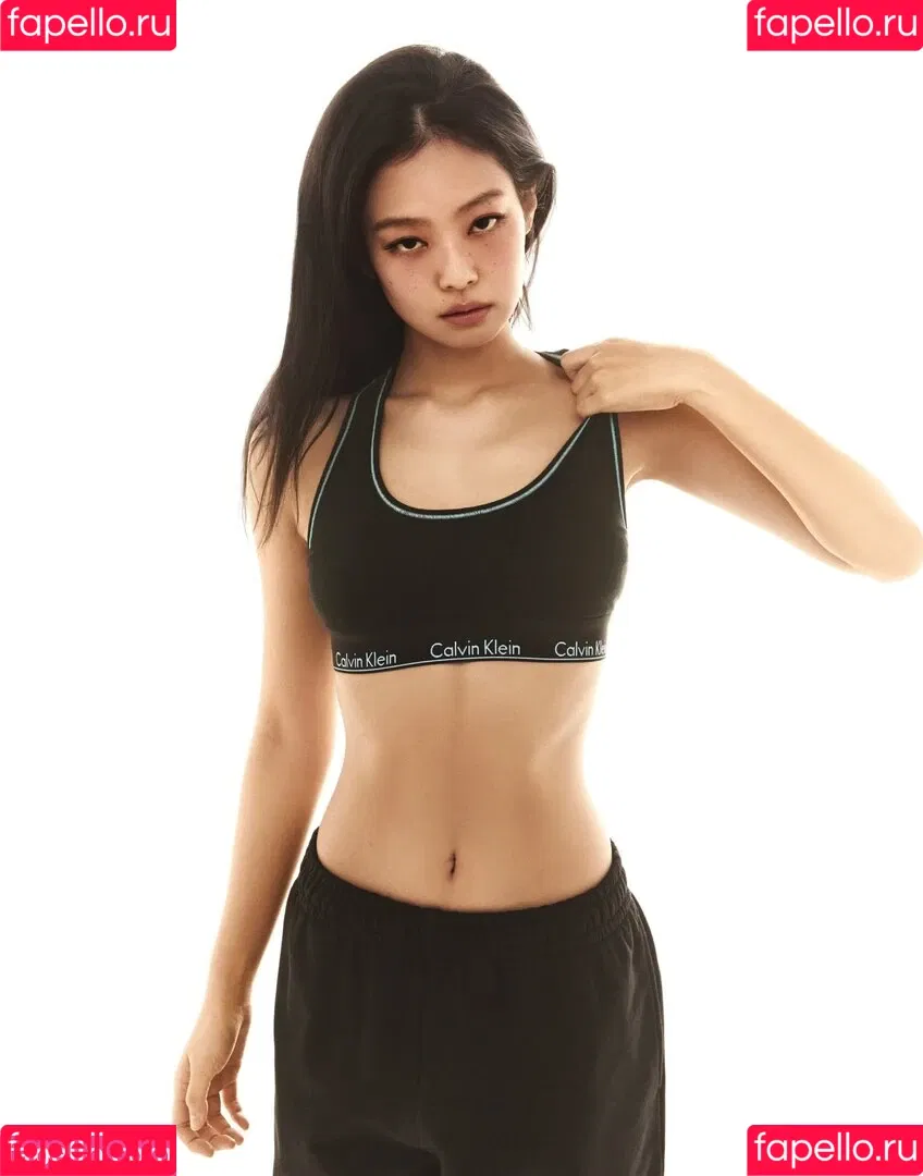 Blackpink / Jennie | BLΛƆKPIИK / jennierubyjane / sheflieshigh Onlyfans Photo Gallery 
