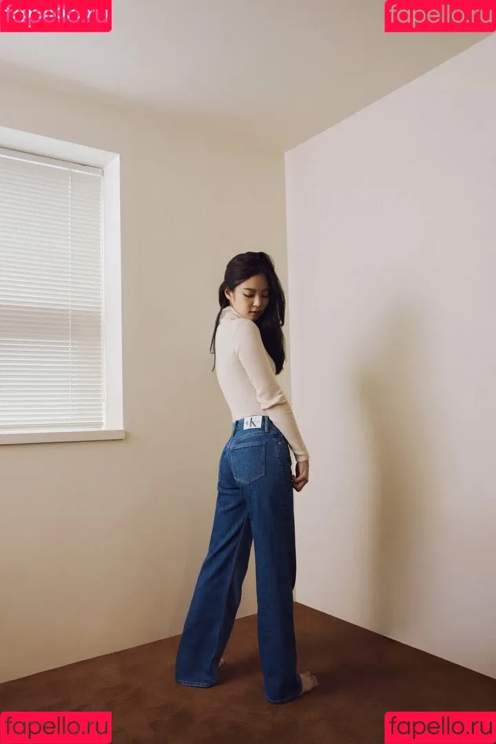 Blackpink / Jennie | BLΛƆKPIИK / jennierubyjane / sheflieshigh Onlyfans Photo Gallery 