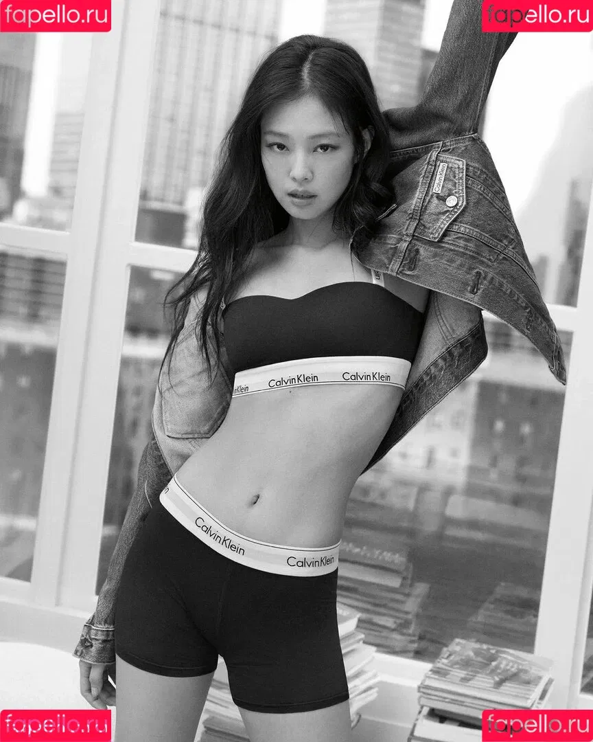 Blackpink / Jennie | BLΛƆKPIИK / jennierubyjane / sheflieshigh Onlyfans Photo Gallery 