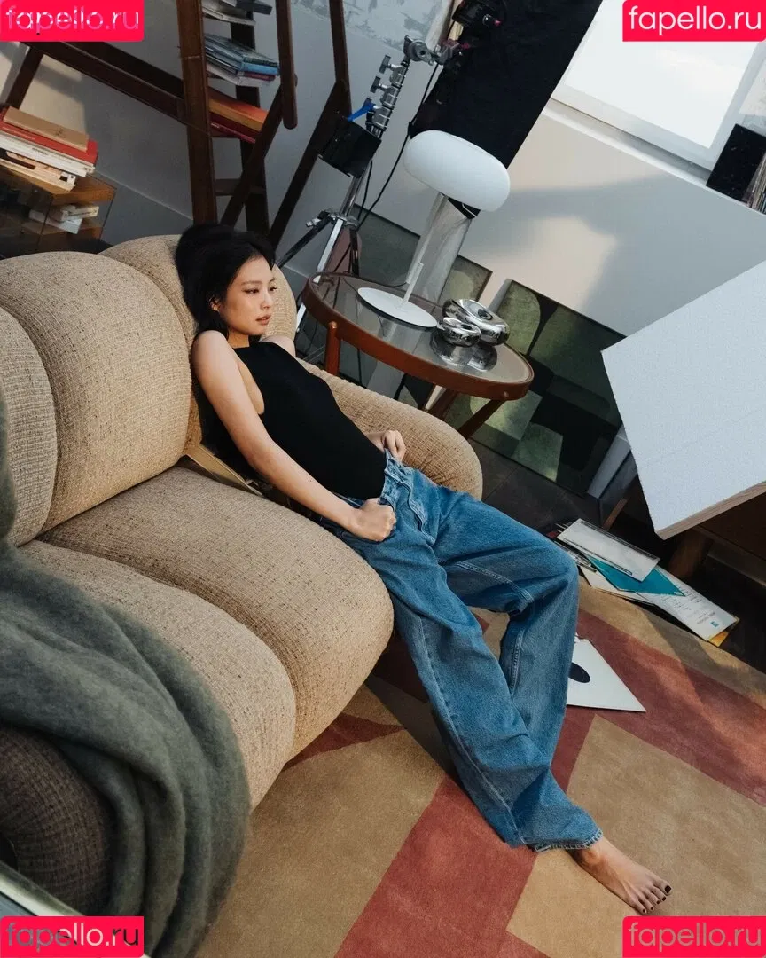 Blackpink / Jennie | BLΛƆKPIИK / jennierubyjane / sheflieshigh Onlyfans Photo Gallery 