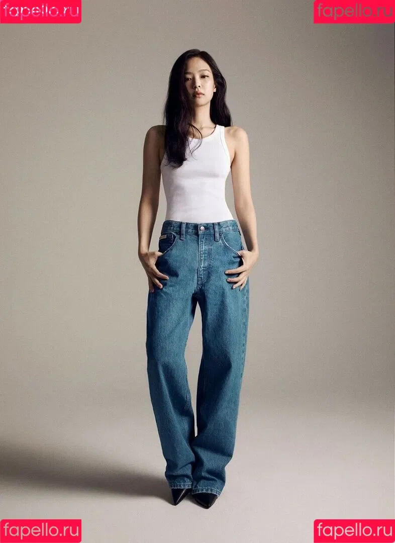 Blackpink / Jennie | BLΛƆKPIИK / jennierubyjane / sheflieshigh Onlyfans Photo Gallery 
