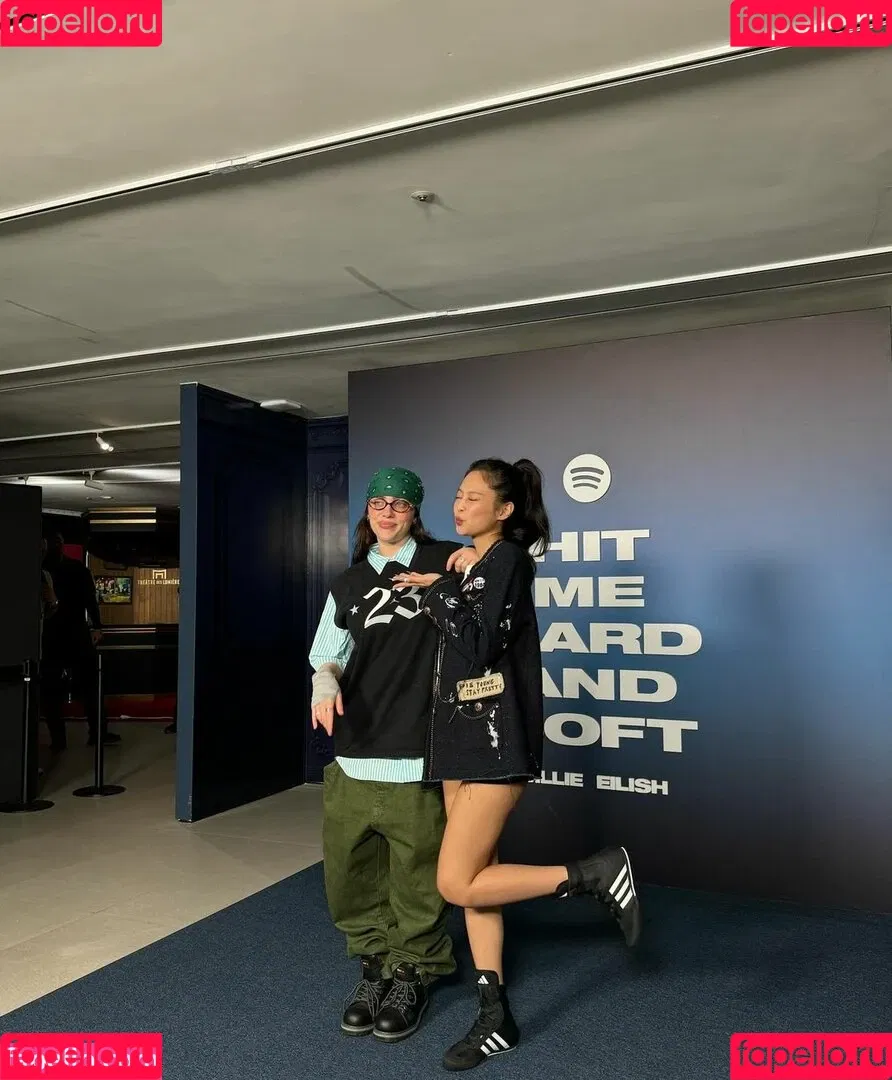 Blackpink / Jennie | BLΛƆKPIИK / jennierubyjane / sheflieshigh Onlyfans Photo Gallery 