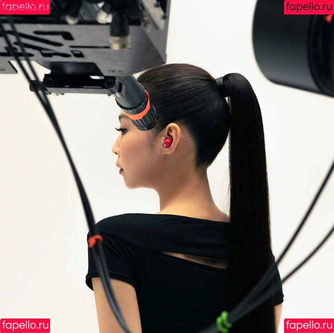 Blackpink / Jennie | BLΛƆKPIИK / jennierubyjane / sheflieshigh Onlyfans Photo Gallery 