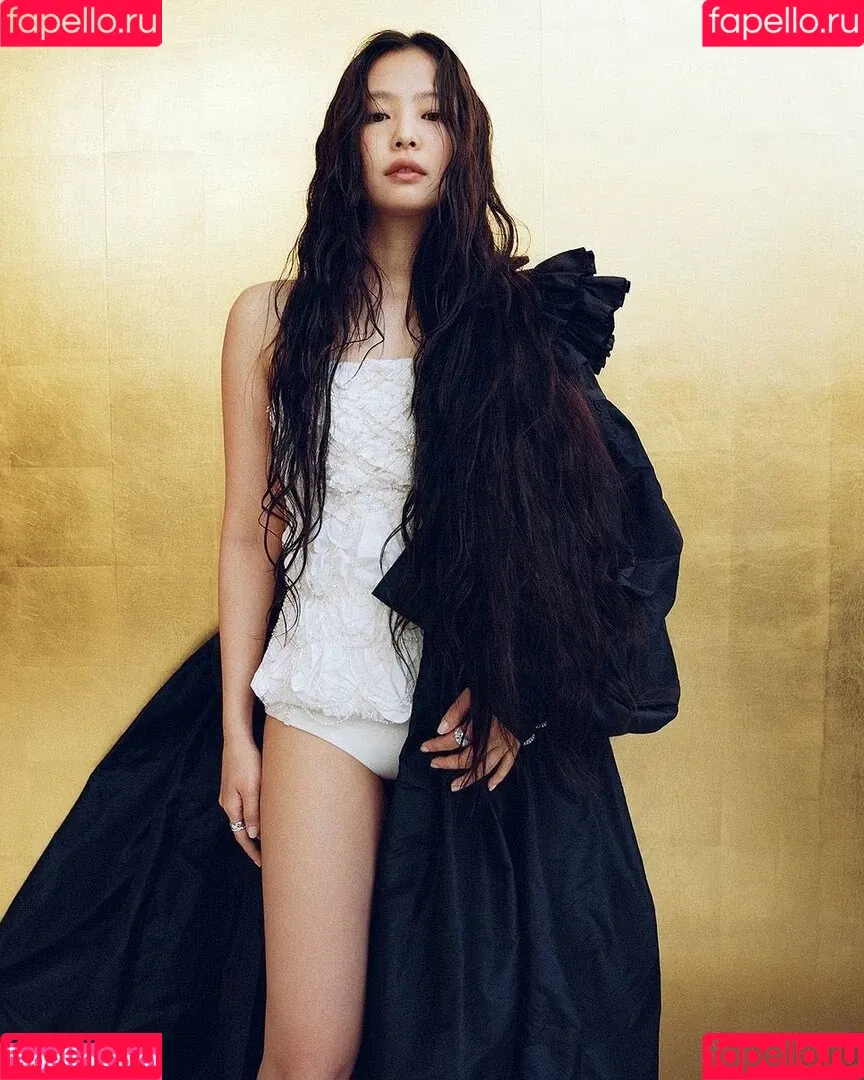 Blackpink / Jennie | BLΛƆKPIИK / jennierubyjane / sheflieshigh Onlyfans Photo Gallery 