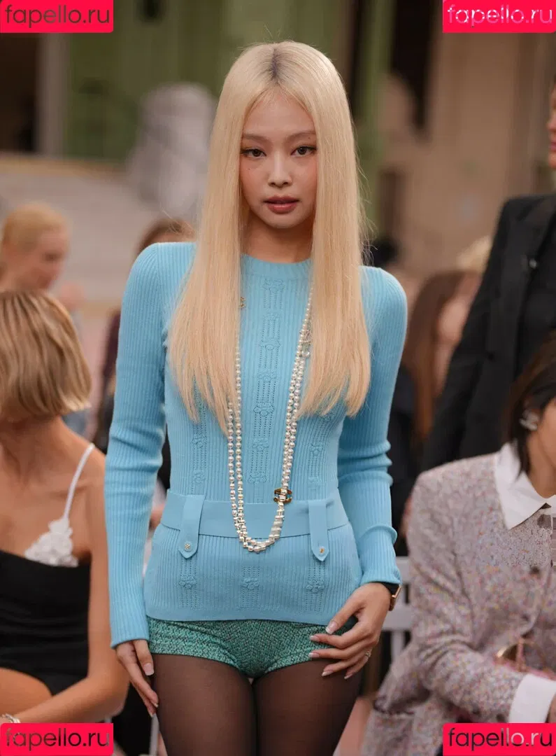 Blackpink / Jennie | BLΛƆKPIИK / jennierubyjane / sheflieshigh Onlyfans Photo Gallery 
