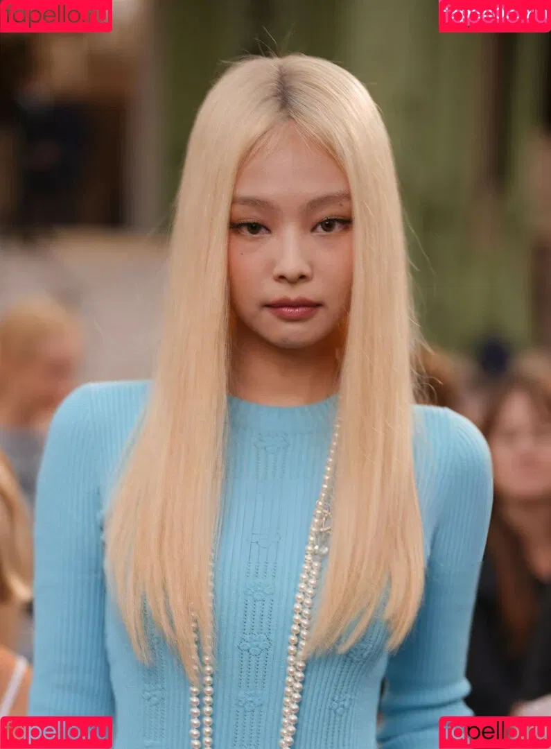 Blackpink / Jennie | BLΛƆKPIИK / jennierubyjane / sheflieshigh Onlyfans Photo Gallery 
