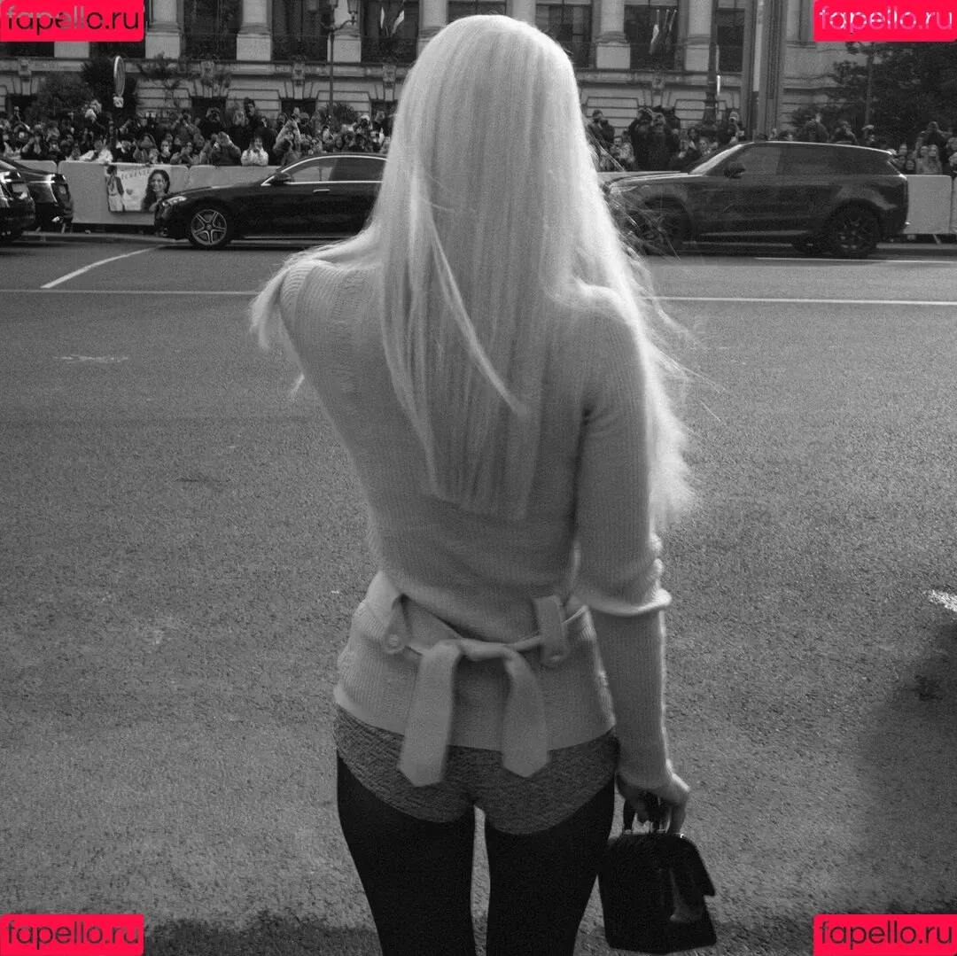 Blackpink / Jennie | BLΛƆKPIИK / jennierubyjane / sheflieshigh Onlyfans Photo Gallery 